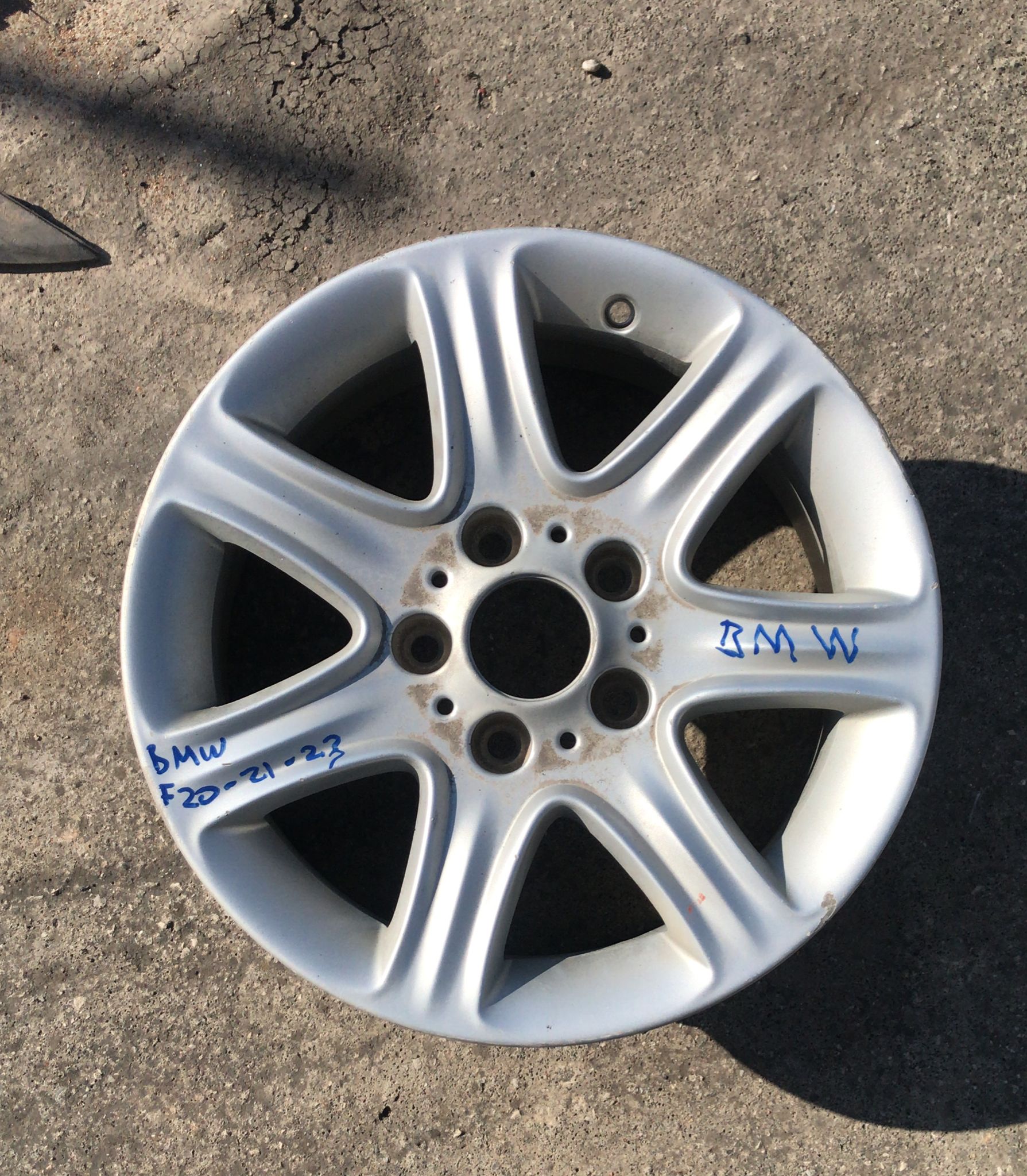 BMW f20-21-23 Kasa Çelik Jant